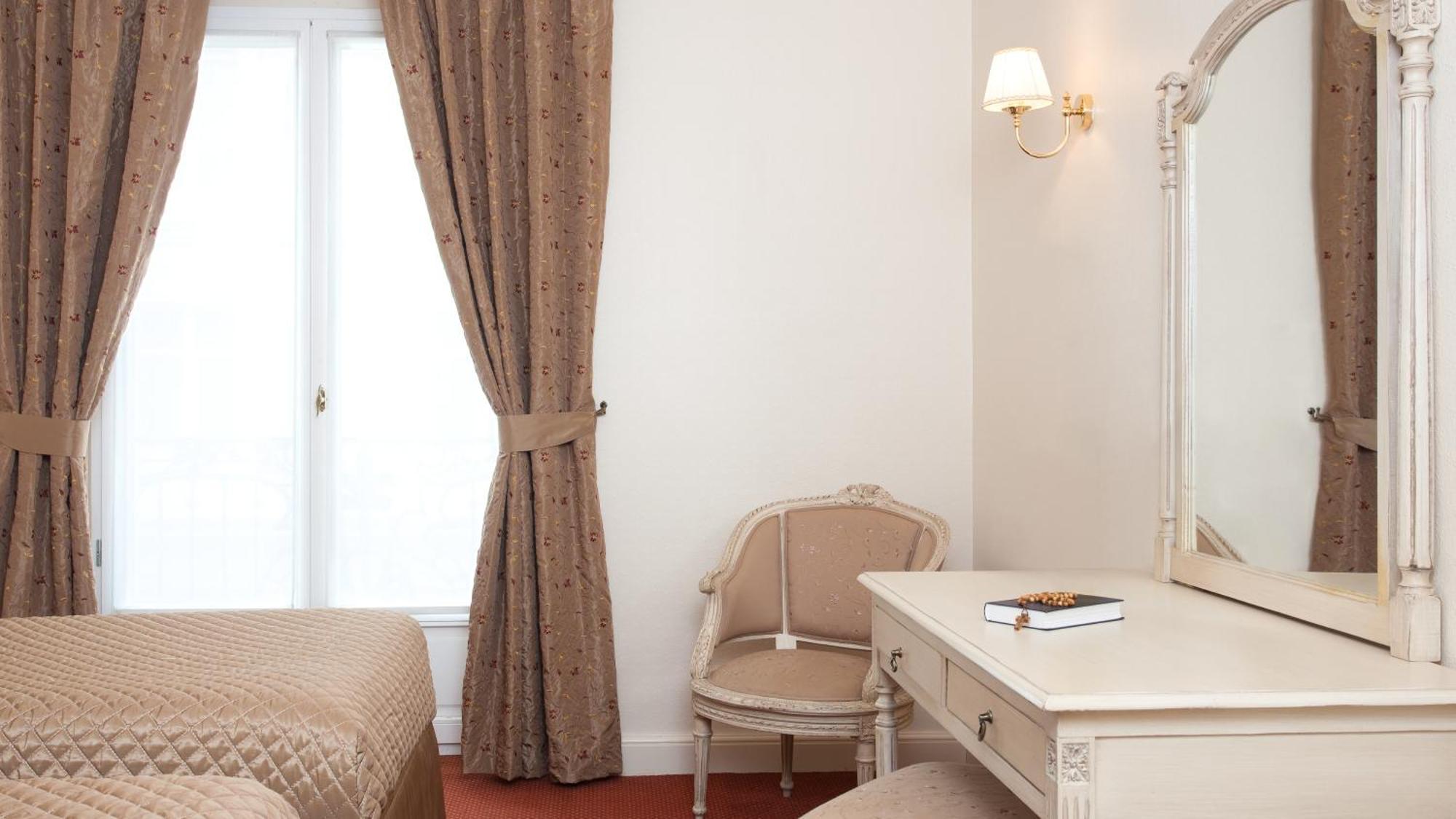 Grand Hotel Moderne Lourdes Camera foto