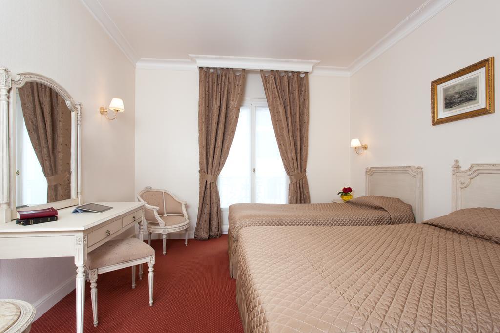 Grand Hotel Moderne Lourdes Camera foto