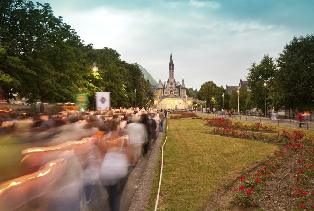 Grand Hotel Moderne Lourdes Esterno foto